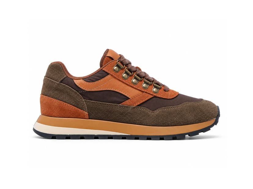 RR-01 · Tobacco Hiker Retro Runner